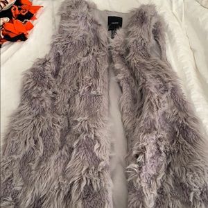 Forever 21 faux fur vest